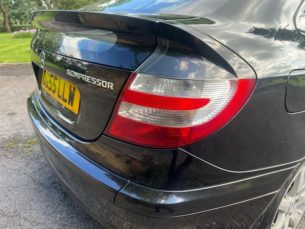 Used Mercedes-Benz C-Class 2005 for sale - 75314965: Photo 53