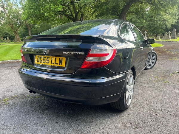 Used Mercedes-Benz C-Class 2005 for sale - 75314965: Photo 54