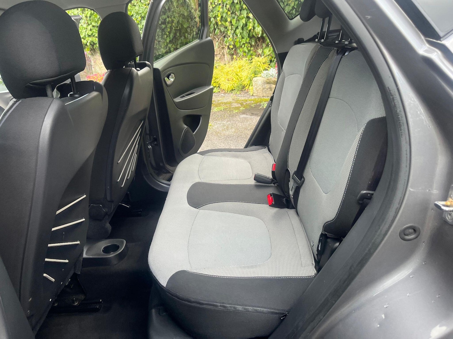 Used Renault Captur 2014 for sale - 76989086: Photo 15