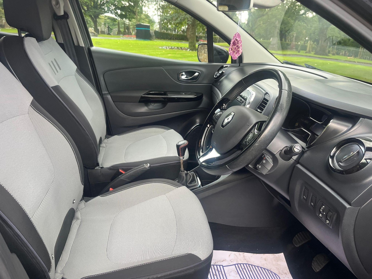 Used Renault Captur 2014 for sale - 76989086: Photo 22