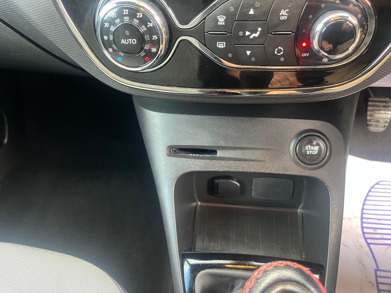 Used Renault Captur 2014 for sale - 76989086: Photo 41