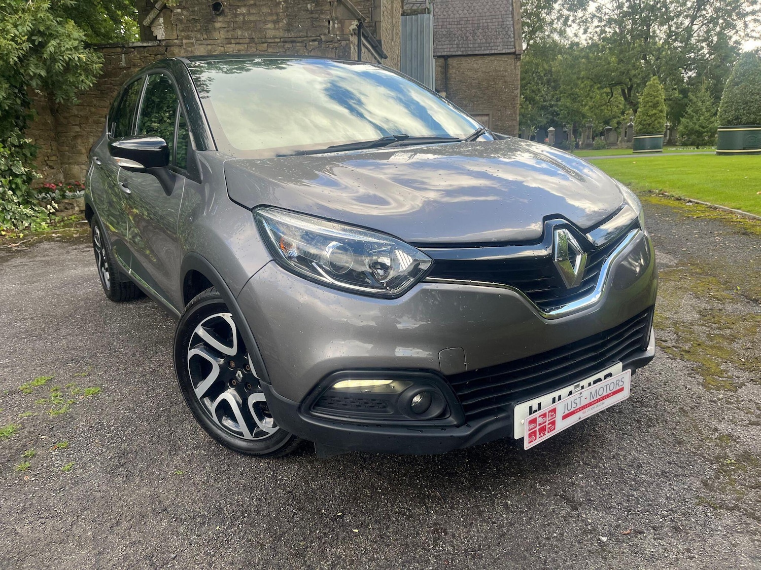 Used Renault Captur 2014 for sale - 76989086: Photo 47