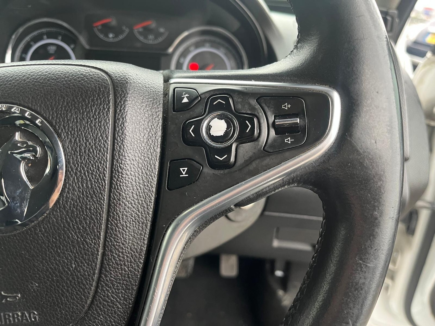 Used Vauxhall Insignia 2015 for sale - 76561476: Photo 13