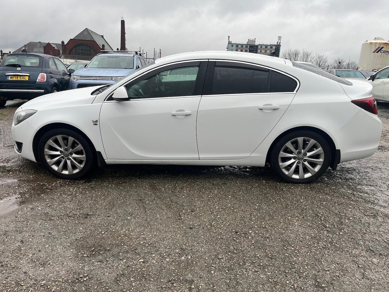 Used Vauxhall Insignia 2015 for sale - 76561476: Photo 8