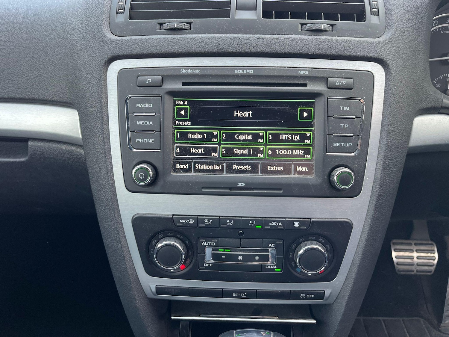 Used Skoda Octavia 2010 for sale - 77387344: Photo 17