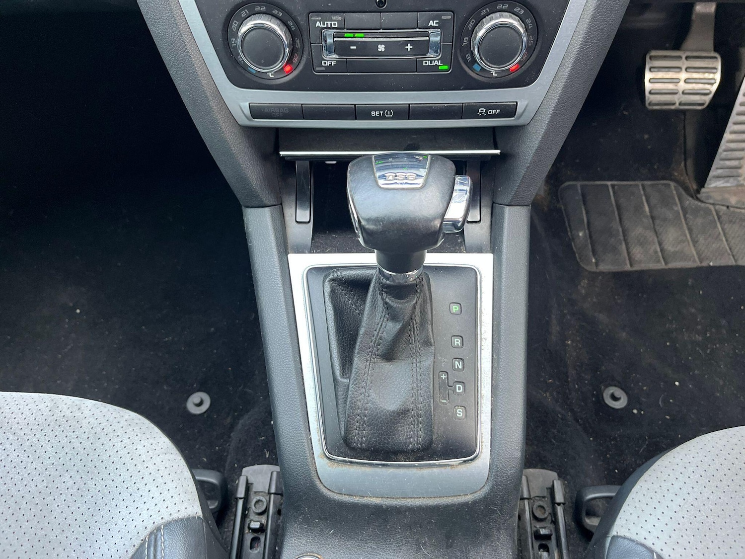 Used Skoda Octavia 2010 for sale - 77387344: Photo 18