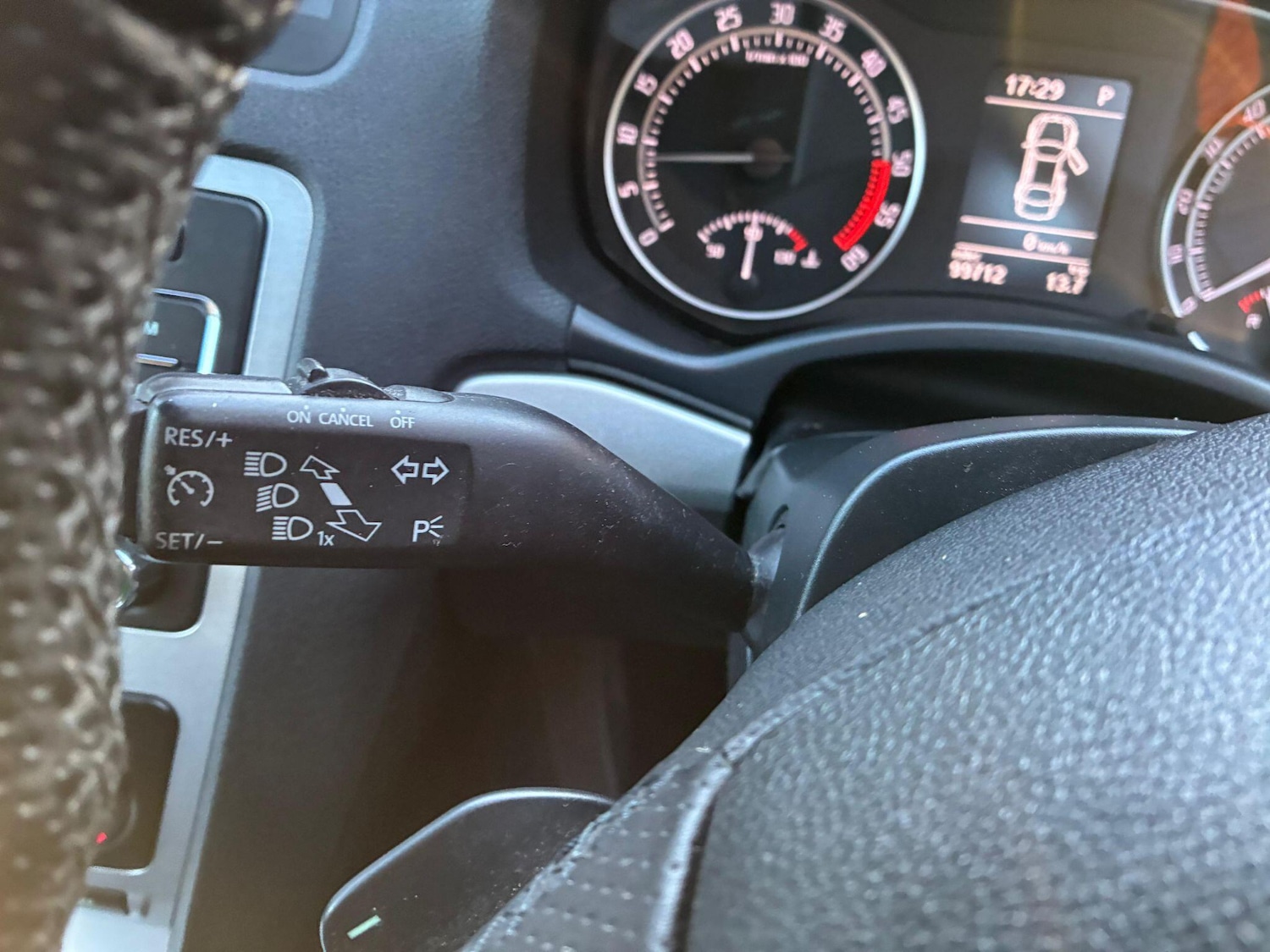 Used Skoda Octavia 2010 for sale - 77387344: Photo 30