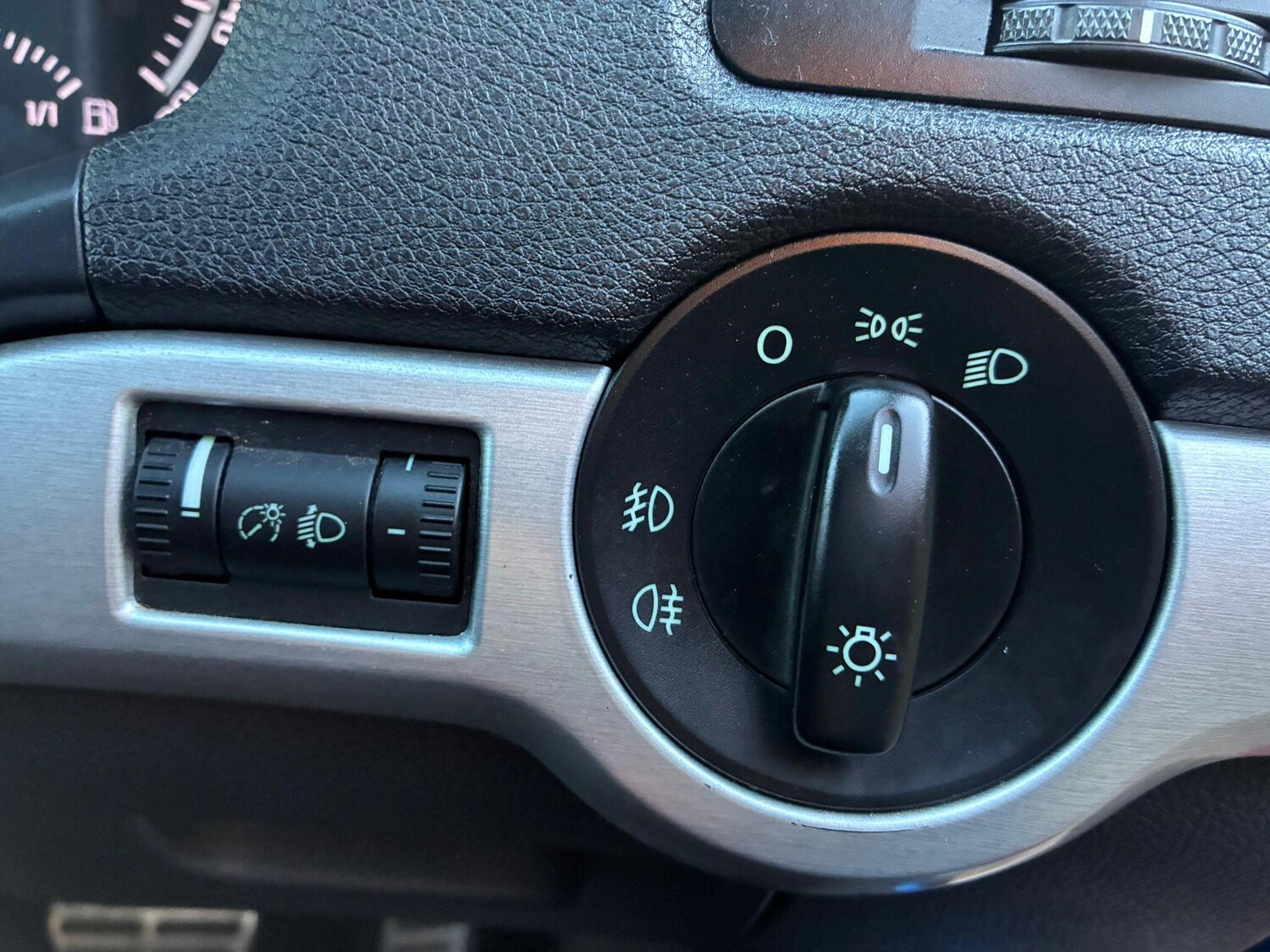 Used Skoda Octavia 2010 for sale - 77387344: Photo 36