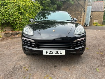 Used Porsche Cayenne 2012 for sale - 79552874: Photo