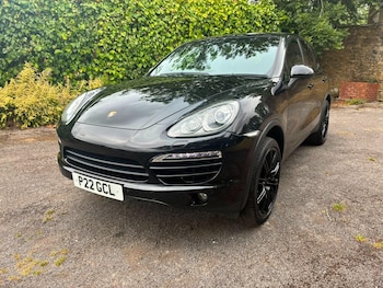 Used Porsche Cayenne 2012 for sale - 79552874: Photo