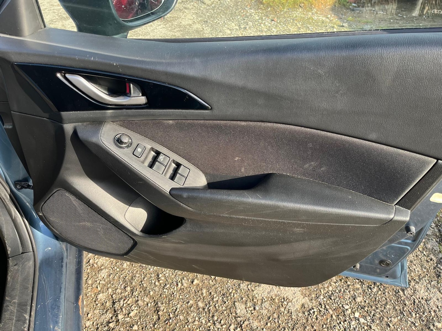 Used Mazda Mazda3 2016 for sale - 77411350: Photo 9