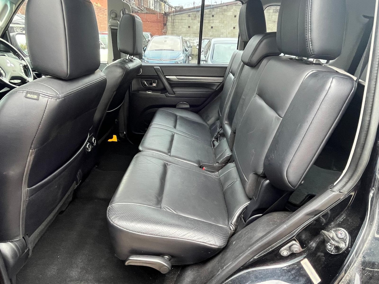 Used Mitsubishi Shogun 2011 for sale - 76138291: Photo 10