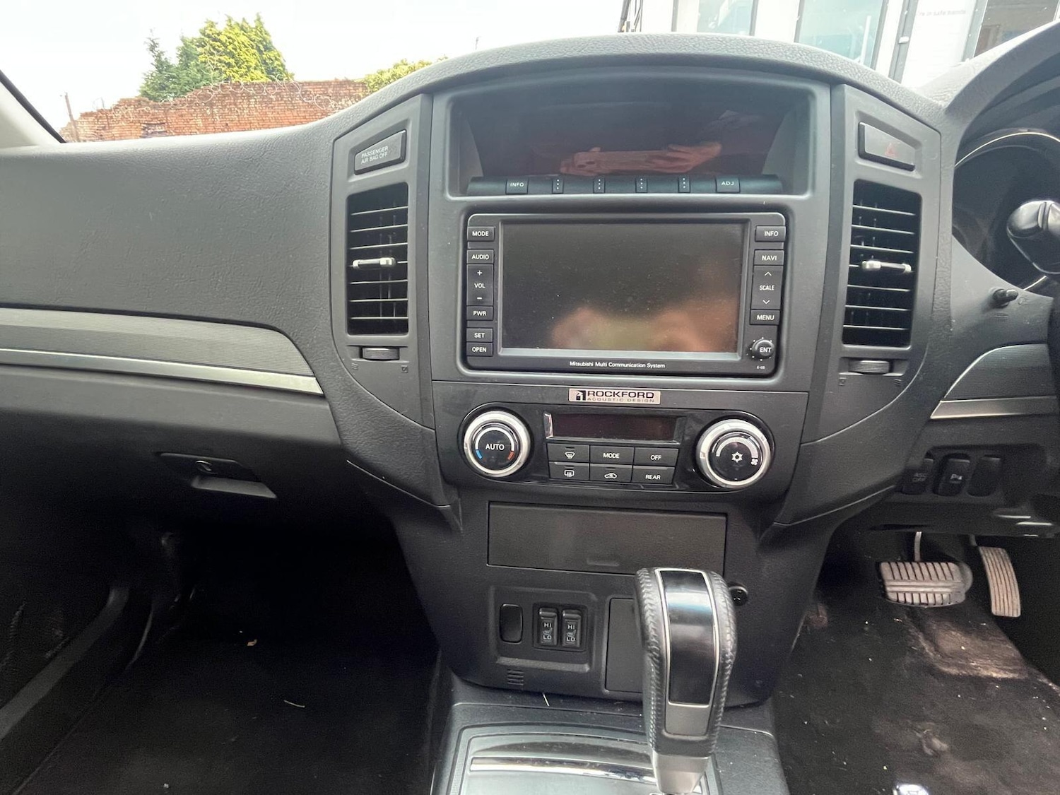 Used Mitsubishi Shogun 2011 for sale - 76138291: Photo 19