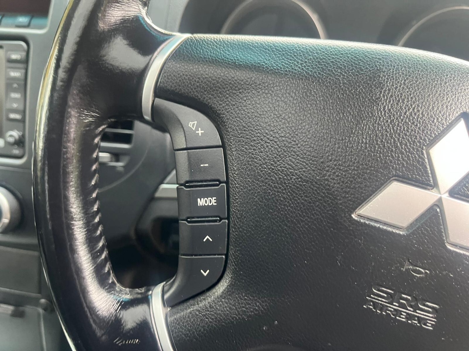 Used Mitsubishi Shogun 2011 for sale - 76138291: Photo 38