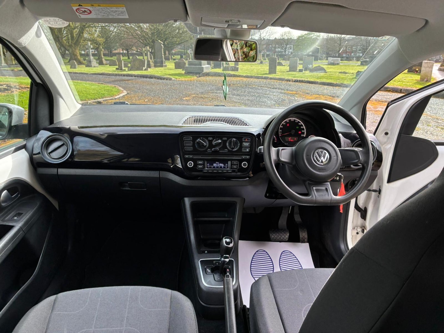 Used Volkswagen up! 2012 for sale - 78204764: Photo 11