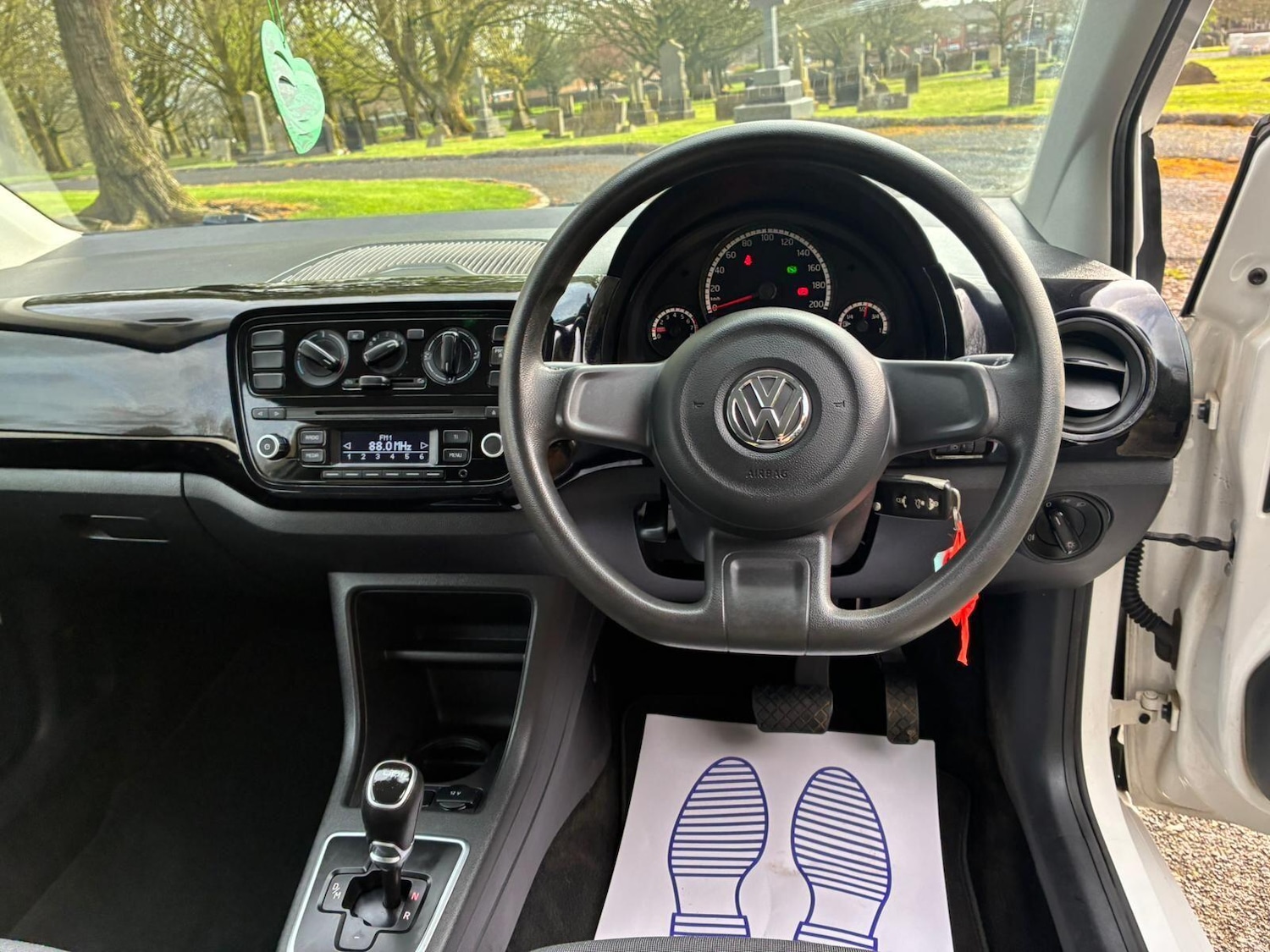 Used Volkswagen up! 2012 for sale - 78204764: Photo 24