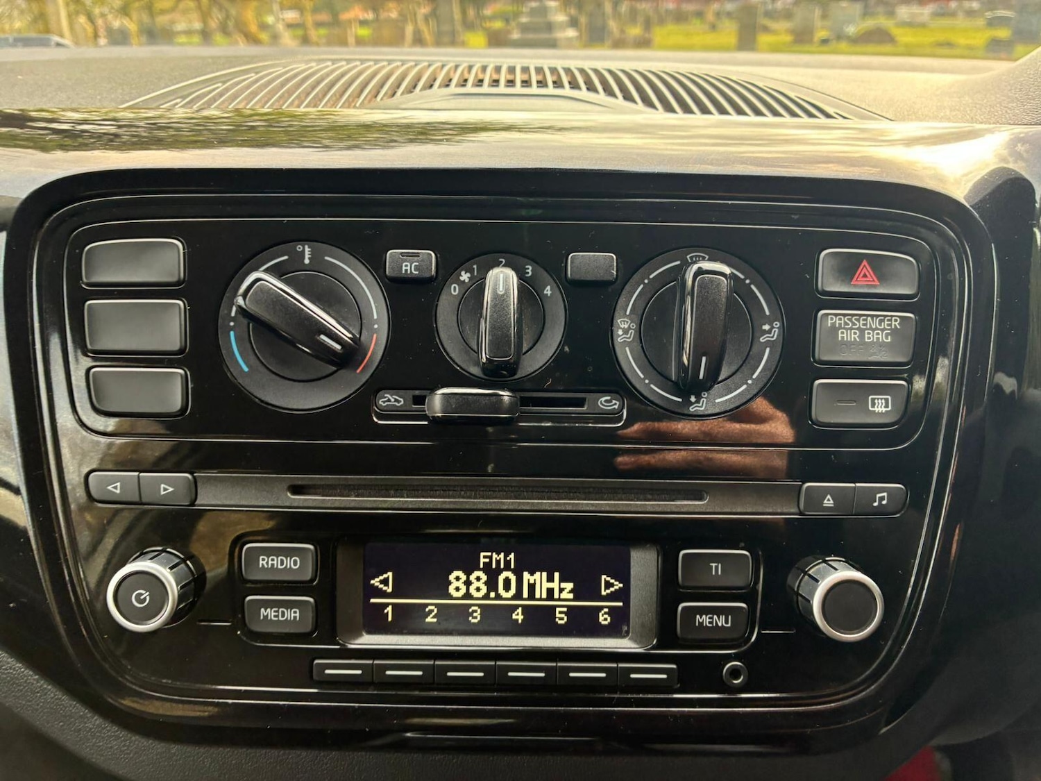 Used Volkswagen up! 2012 for sale - 78204764: Photo 29