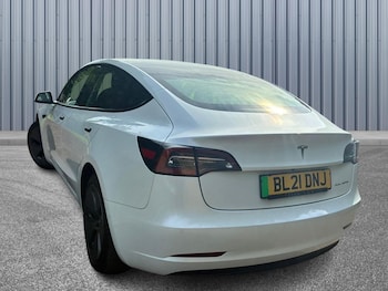 Used Tesla Model 3 2021 for sale - 79018684: Photo