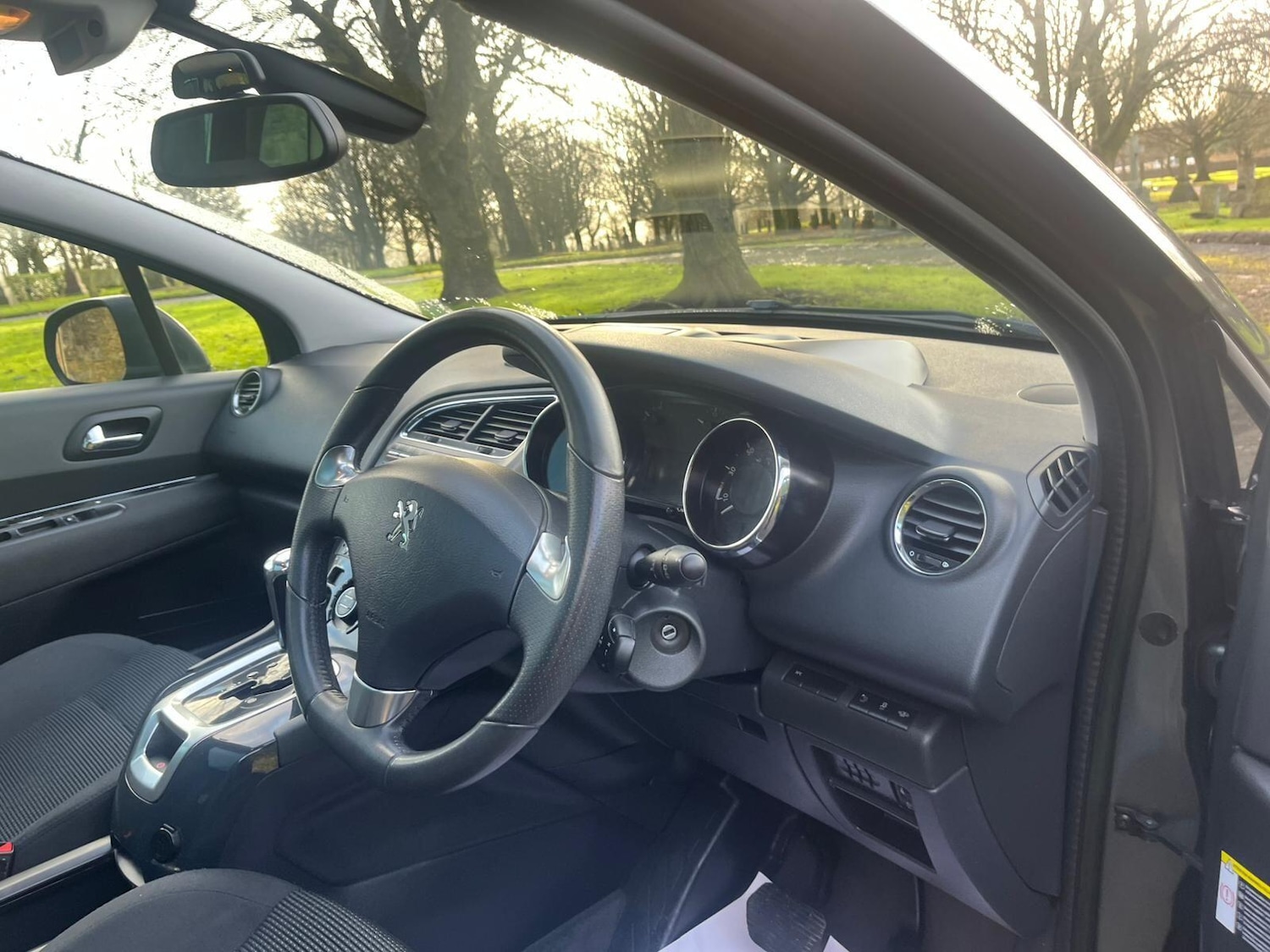 Used Peugeot 5008 2014 for sale - 77109677: Photo 33