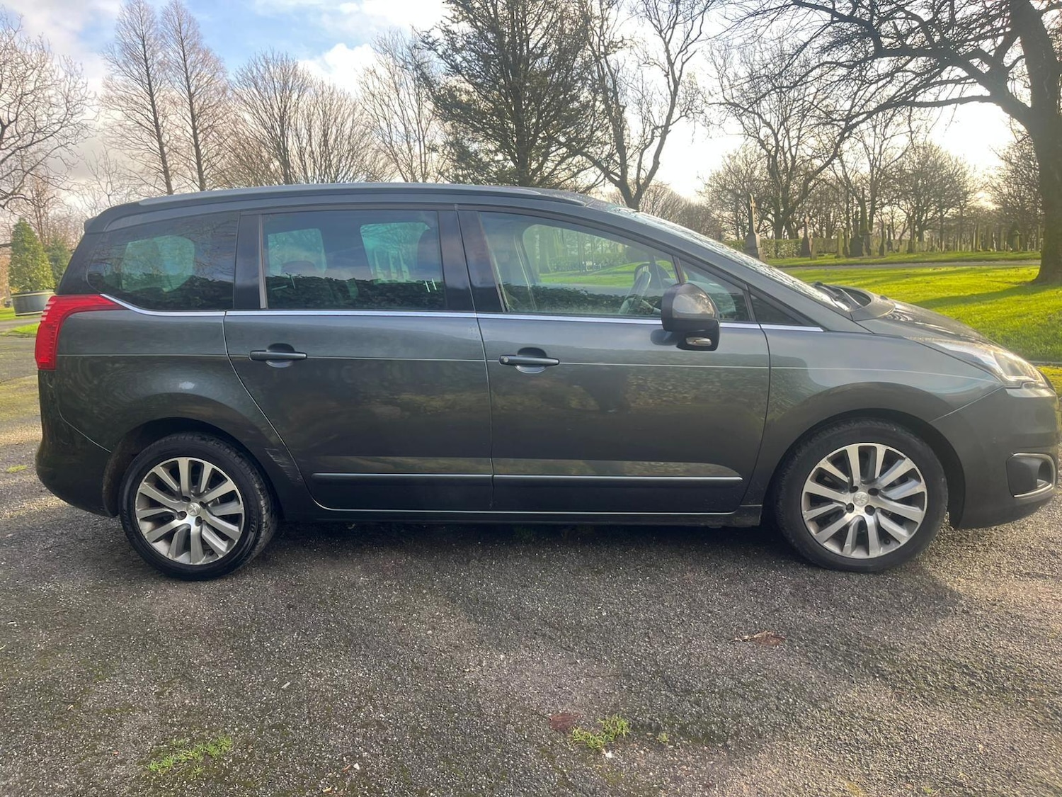 Used Peugeot 5008 2014 for sale - 77109677: Photo 88