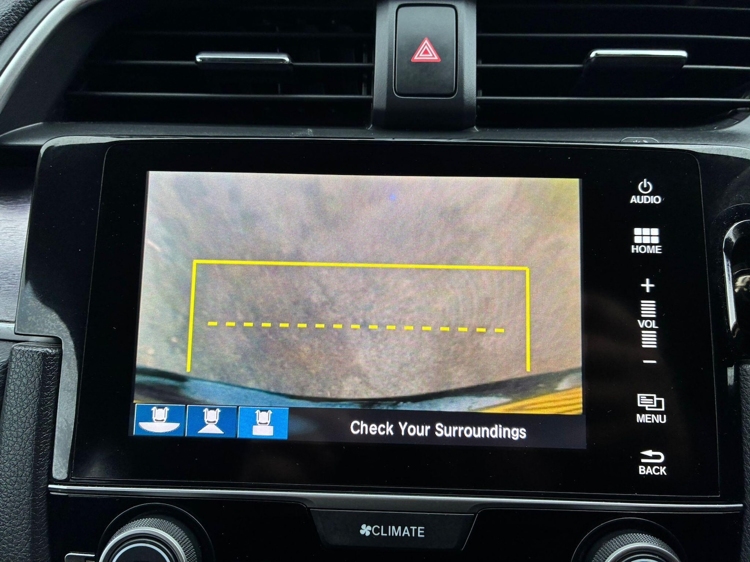 Used Honda Civic 2019 for sale - 77882840: Photo 40