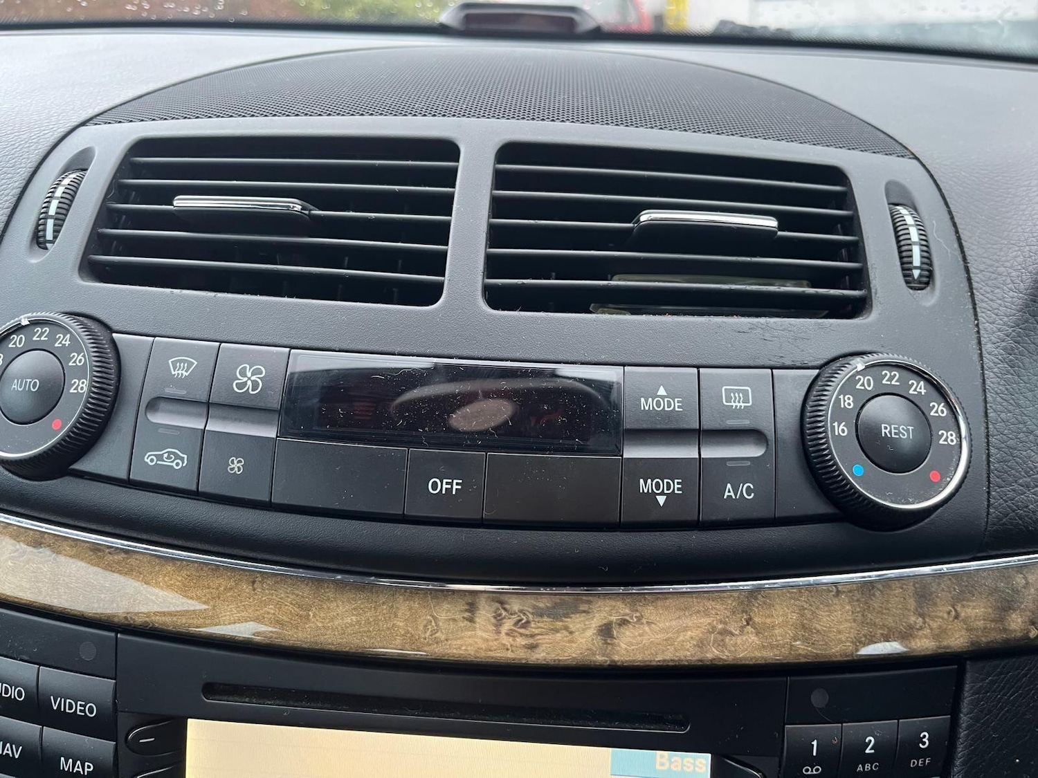 Used Mercedes-Benz E Class 2007 for sale - 77242821: Photo 14