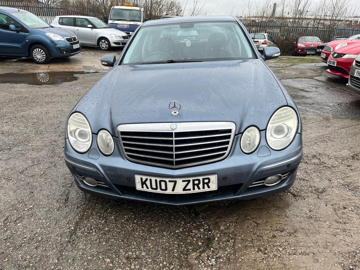 Used Mercedes-Benz E Class 2007 for sale - 77242821: Photo 2