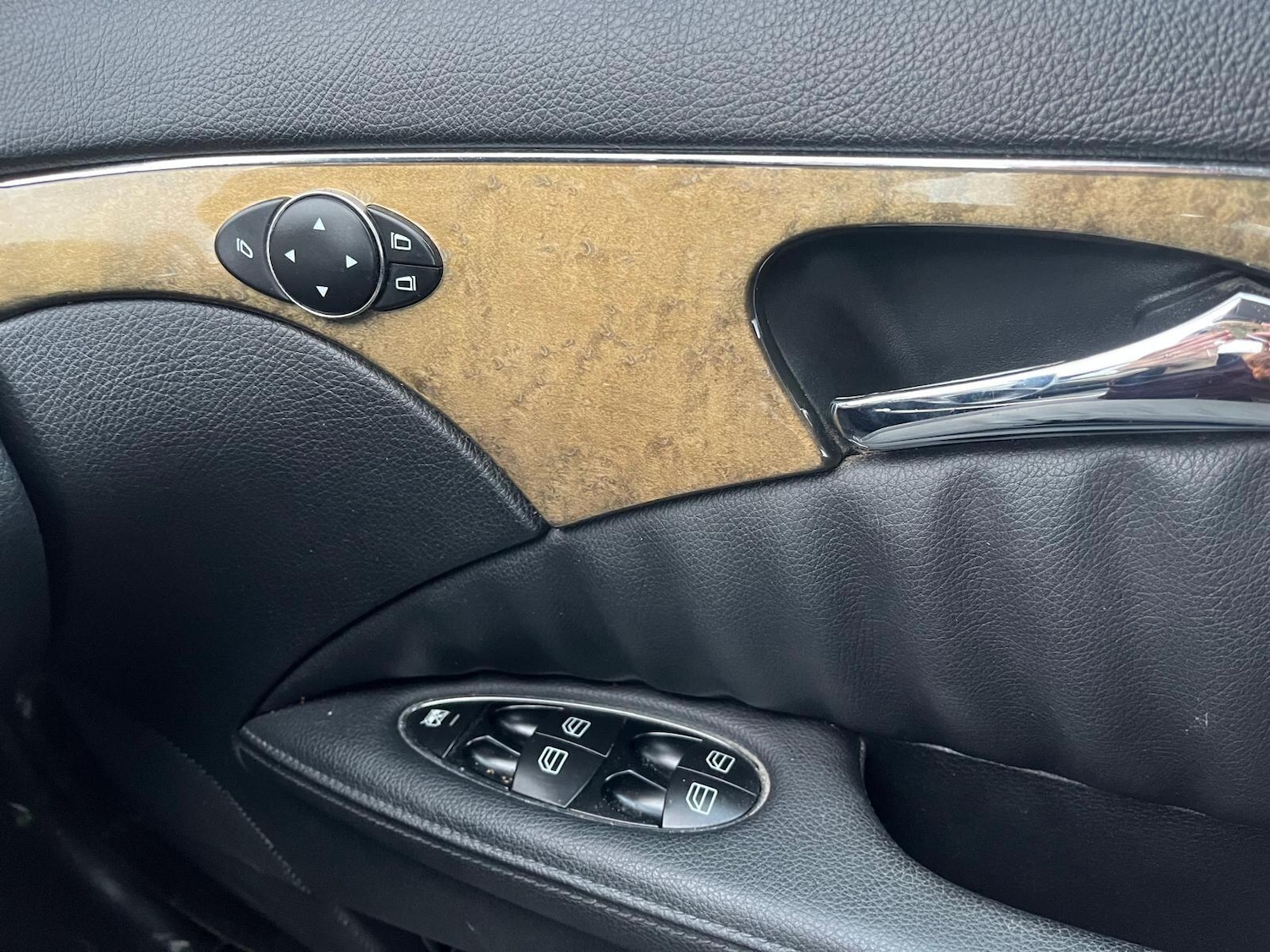 Used Mercedes-Benz E Class 2007 for sale - 77242821: Photo 9