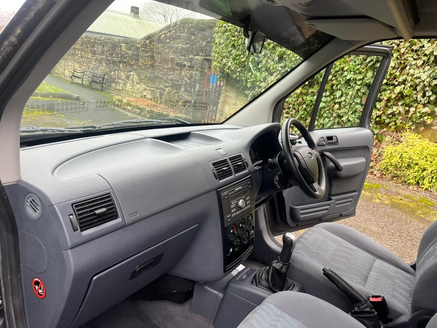 Used Ford Tourneo 2009 for sale - 77305279: Photo 12