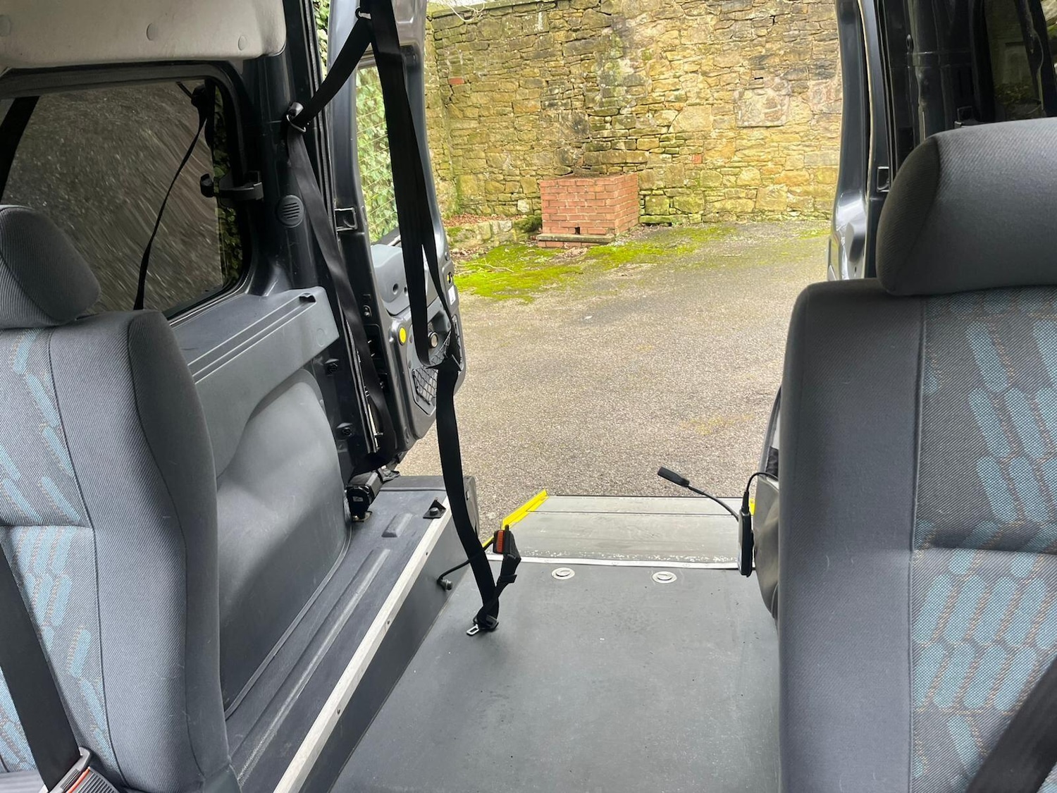 Used Ford Tourneo 2009 for sale - 77305279: Photo 19