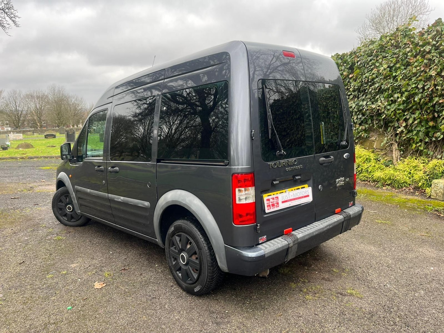 Used Ford Tourneo 2009 for sale - 77305279: Photo 65