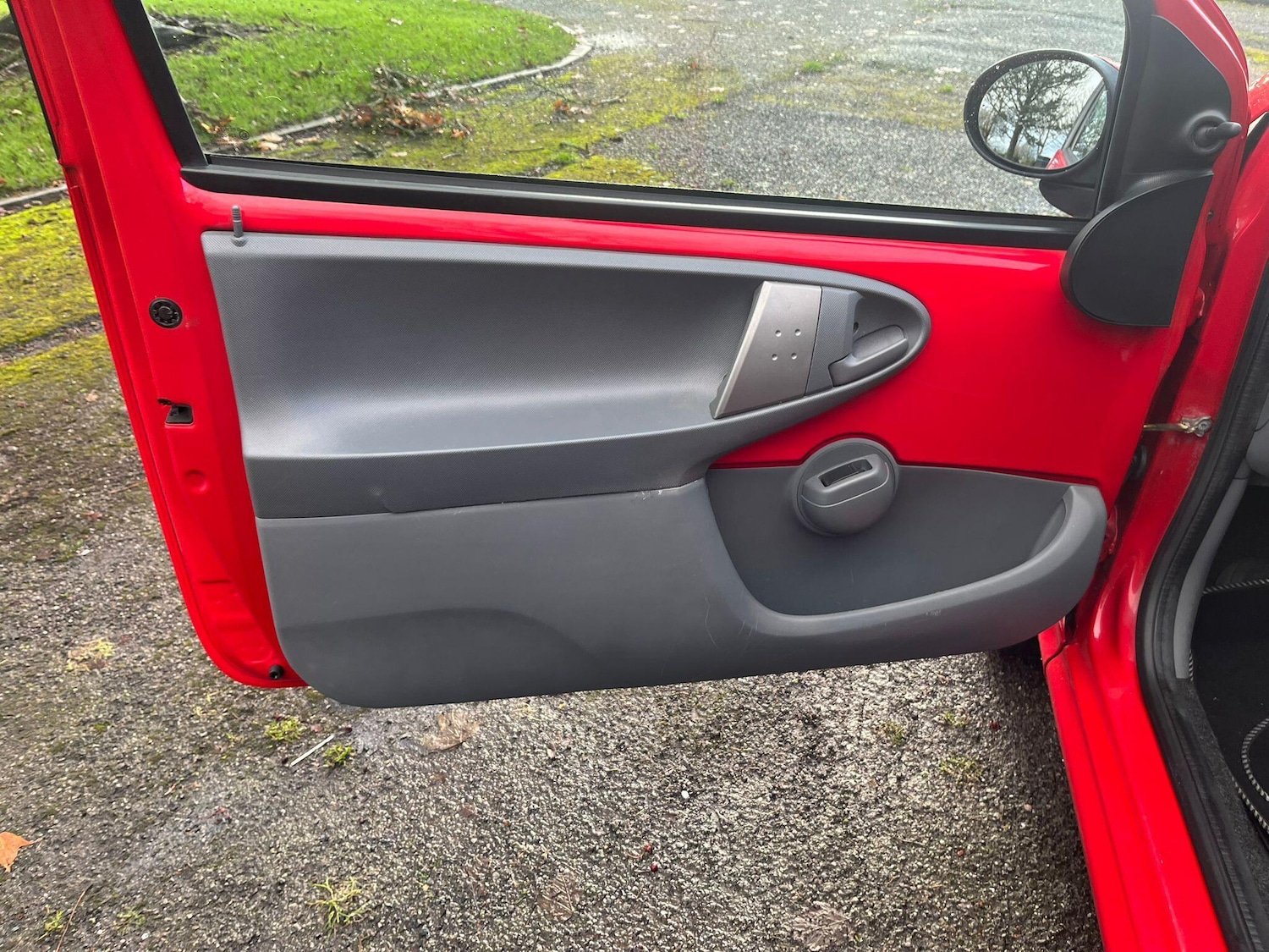 Used Peugeot 107 2009 for sale - 76752388: Photo 11