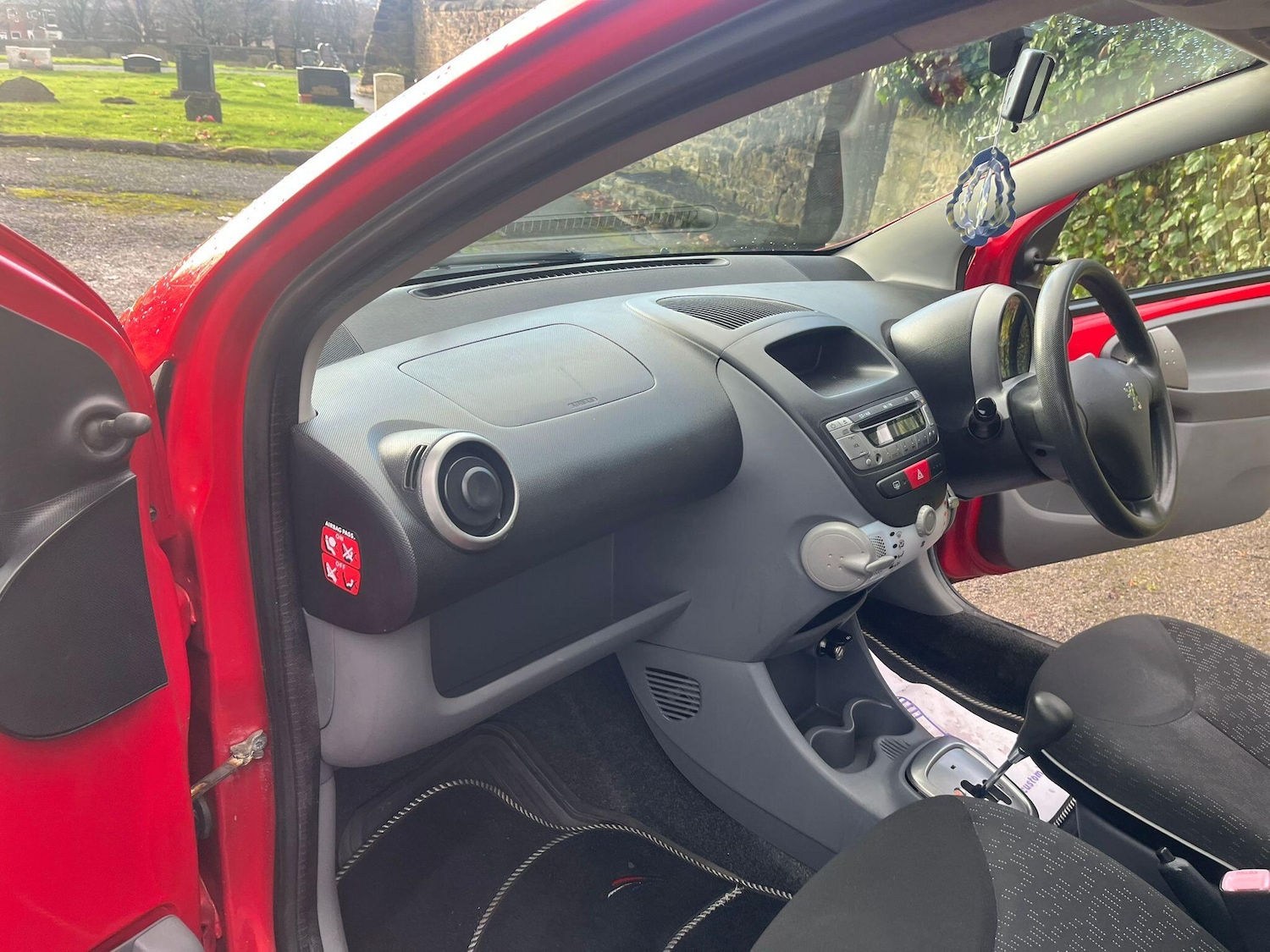 Used Peugeot 107 2009 for sale - 76752388: Photo 12