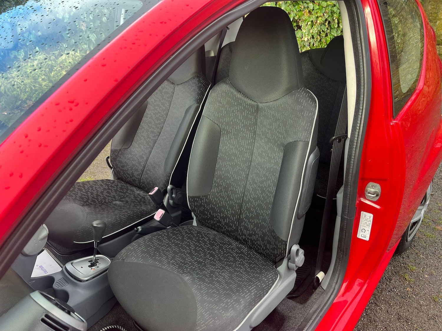 Used Peugeot 107 2009 for sale - 76752388: Photo 14