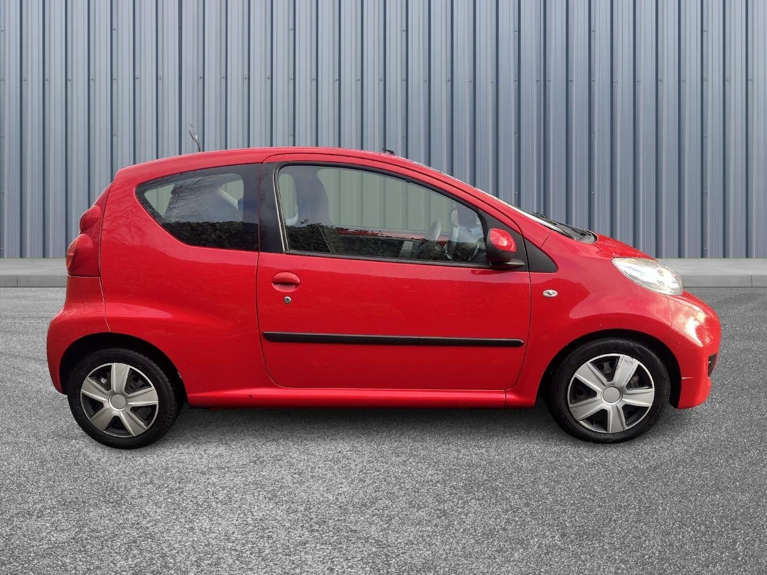 Used Peugeot 107 2009 for sale - 76752388: Photo 7