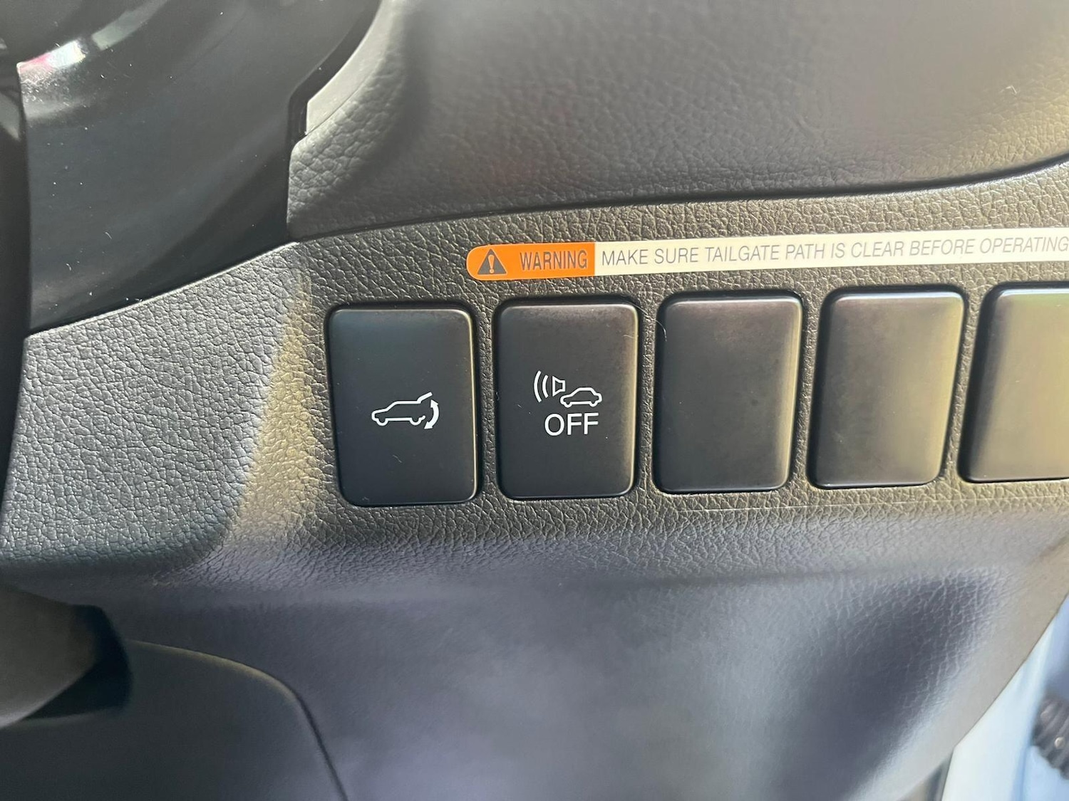 Used Mitsubishi Outlander 2014 for sale - 76398326: Photo 39