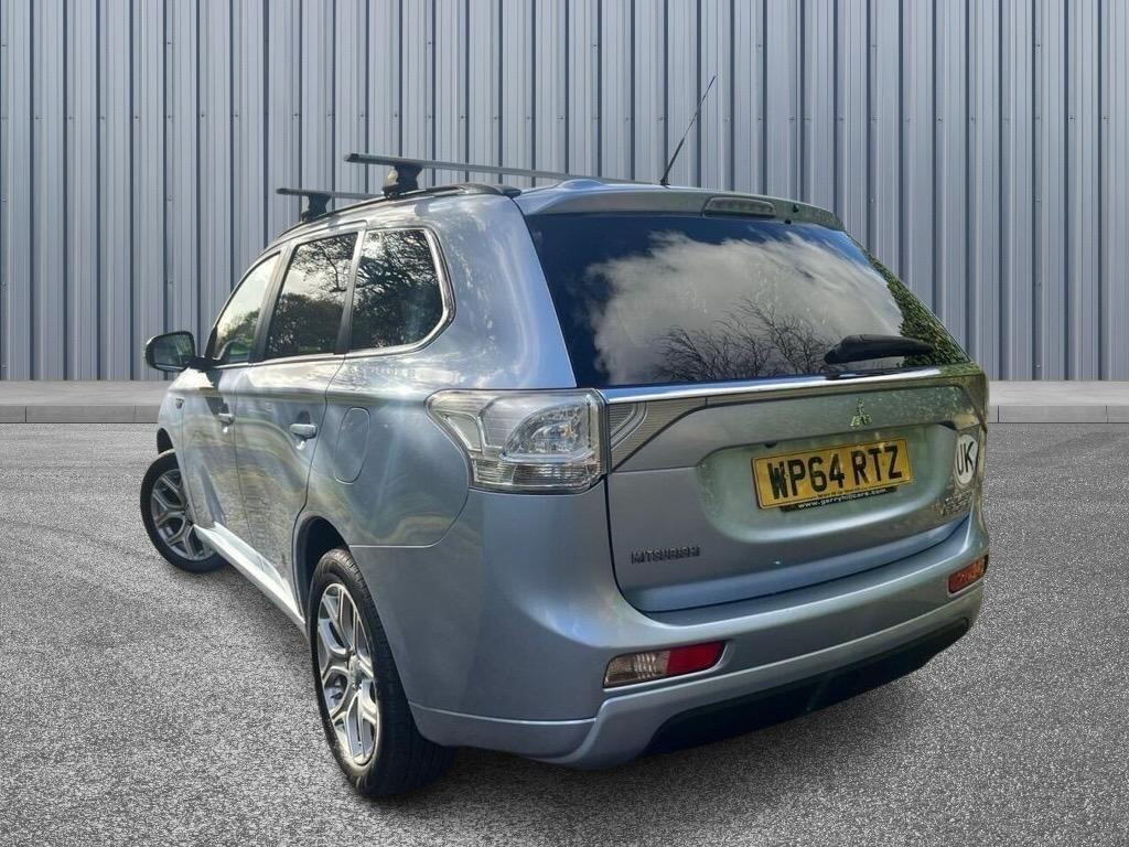 Used Mitsubishi Outlander 2014 for sale - 76398326: Photo 4