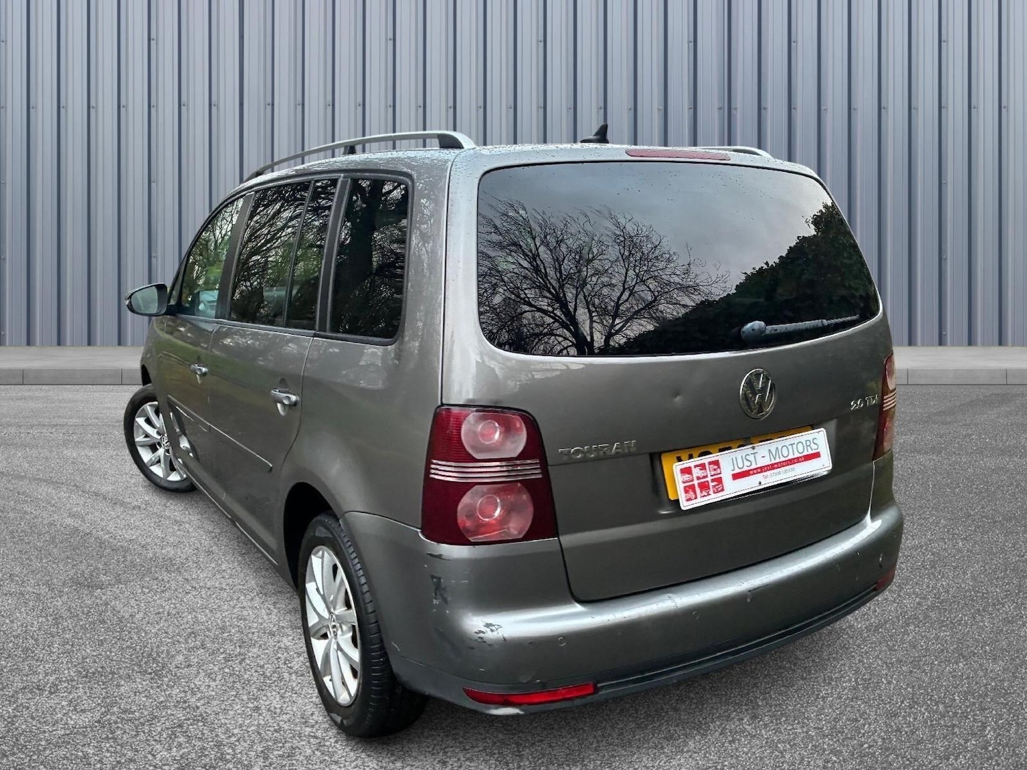Used Volkswagen Touran for sale - 77625830: Photo 4