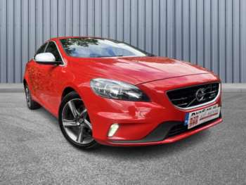 Used Volvo V40 2015 for sale - 75327151: Photo
