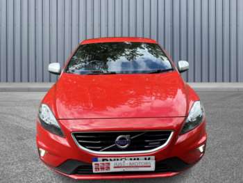 Used Volvo V40 2015 for sale - 75327151: Photo