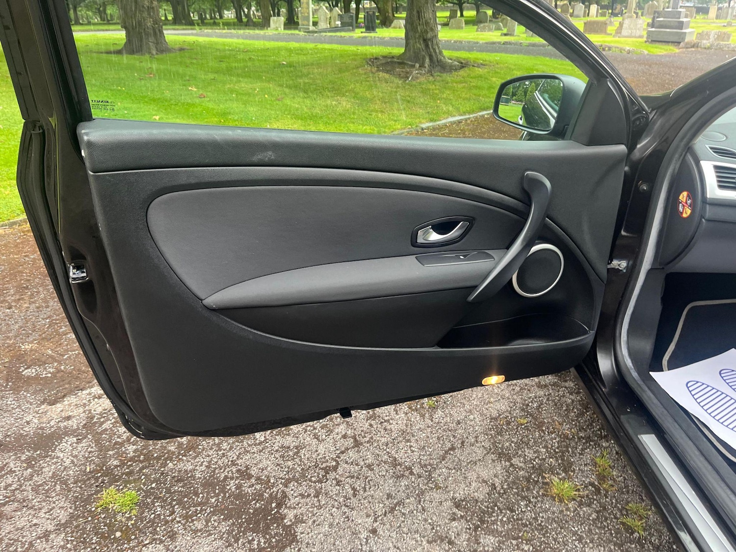 Used Renault Megane 2010 for sale - 76991092: Photo 10