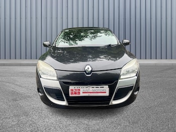 Used Renault Megane 2010 for sale - 76991092: Photo