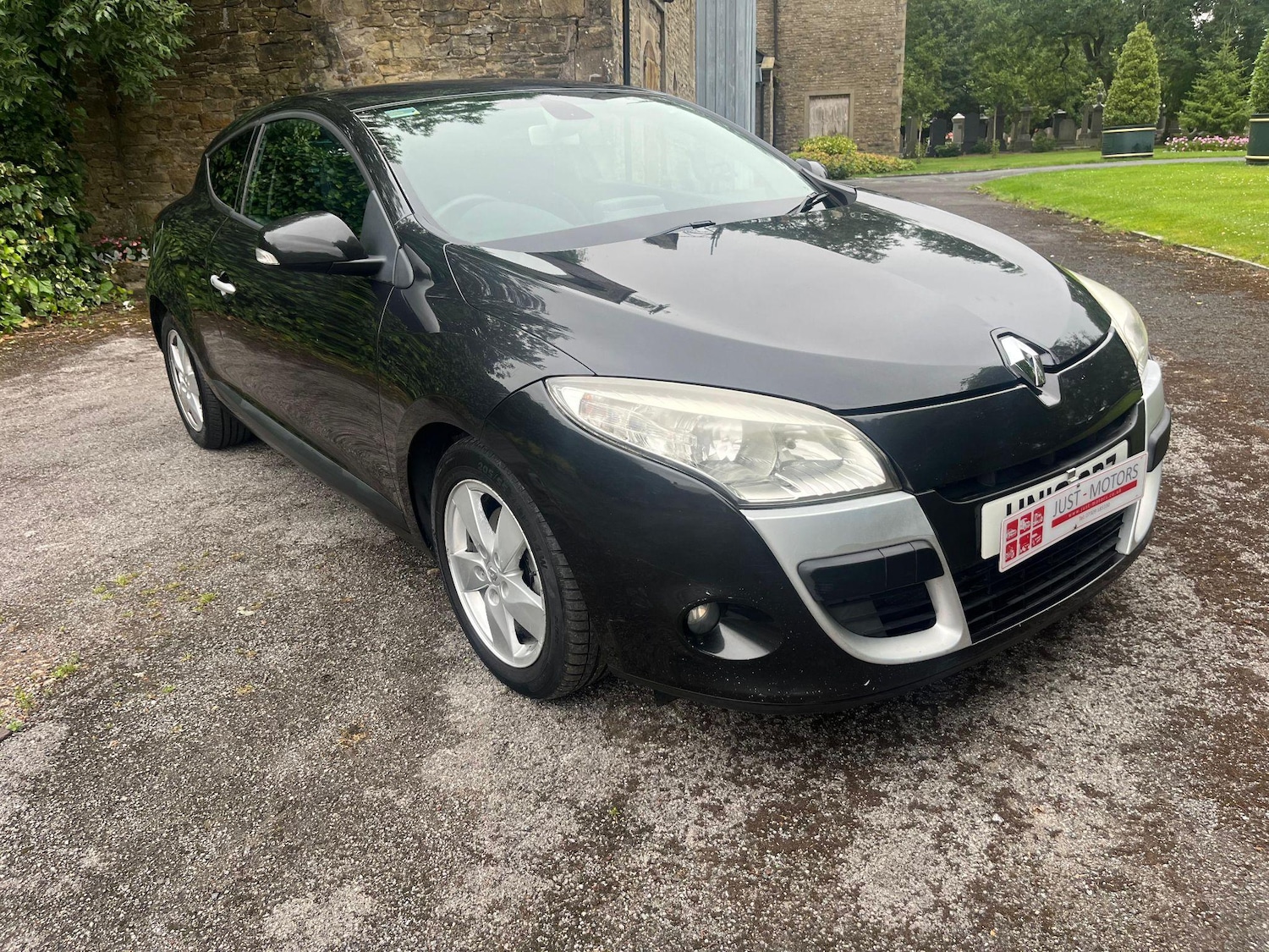 Used Renault Megane 2010 for sale - 76991092: Photo 34