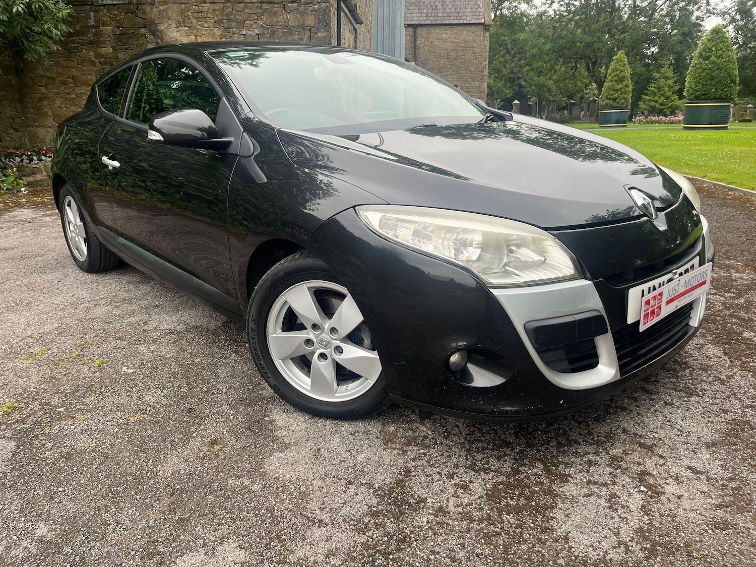 Used Renault Megane 2010 for sale - 76991092: Photo 35