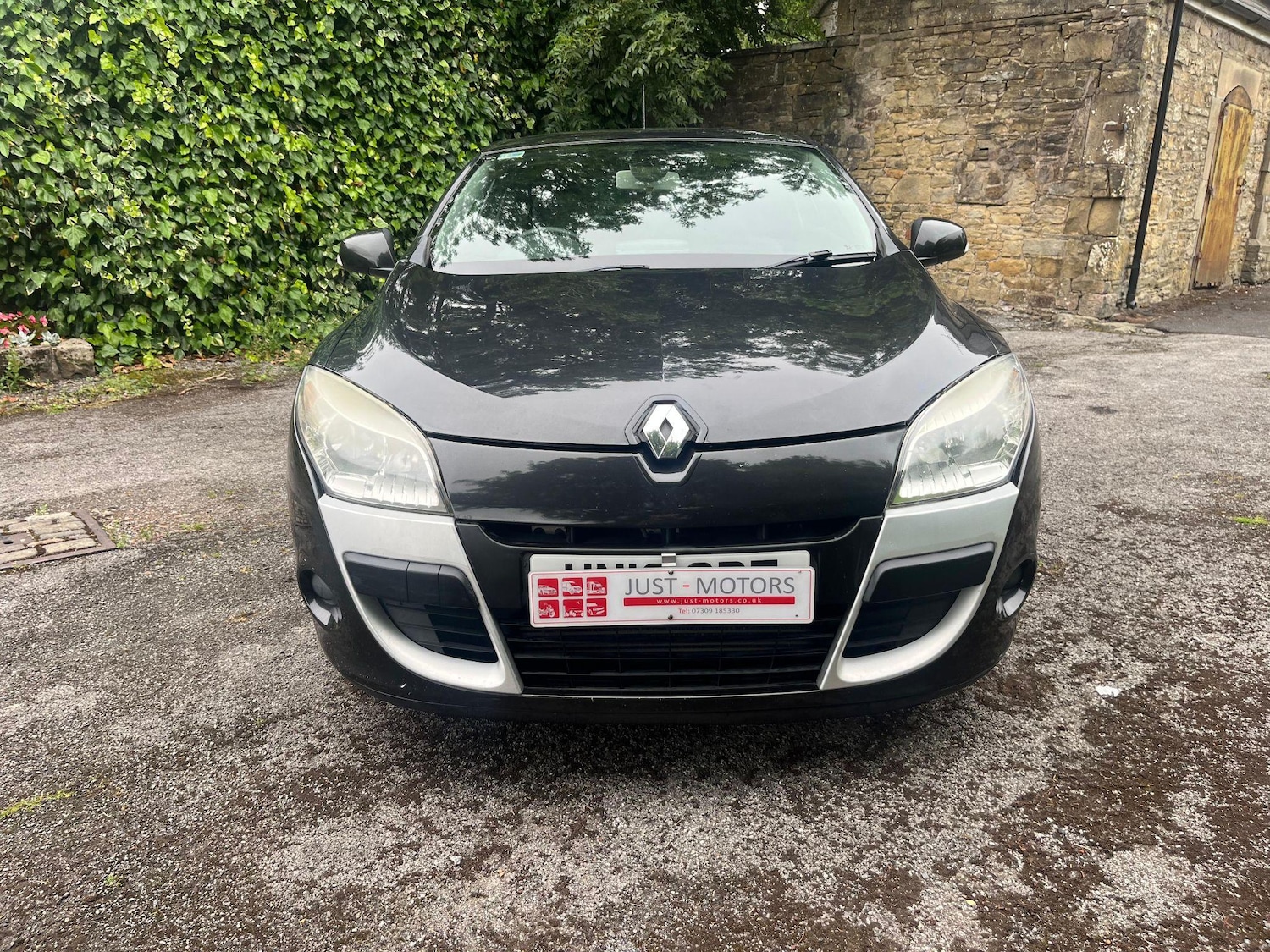 Used Renault Megane 2010 for sale - 76991092: Photo 41