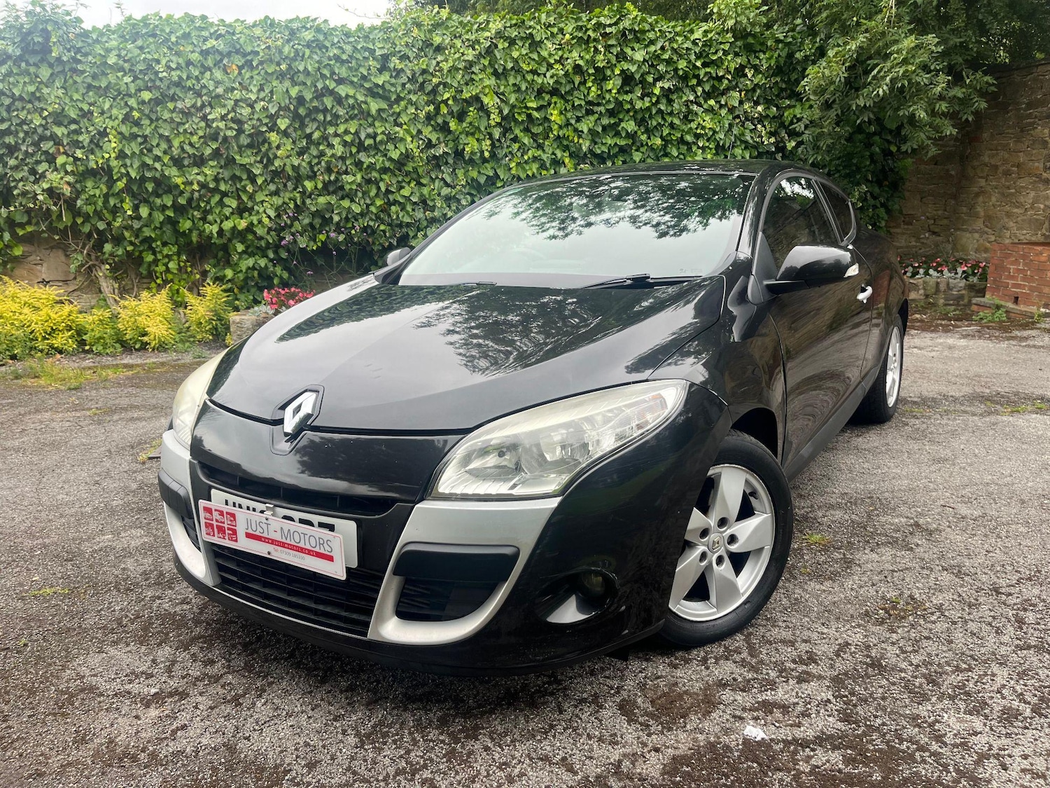 Used Renault Megane 2010 for sale - 76991092: Photo 44