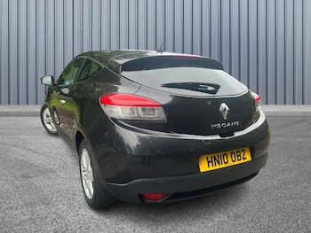 Used Renault Megane 2010 for sale - 76991092: Photo