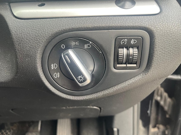 Used Volkswagen Sharan 2013 for sale - 76108992: Photo 10