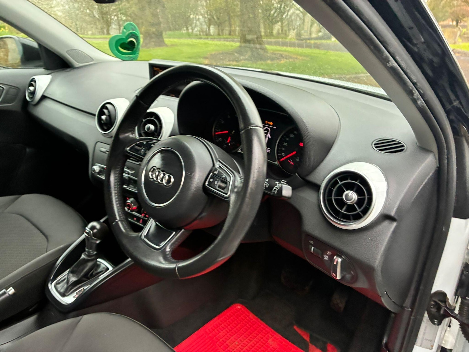 Used Audi A1 2014 for sale - 78205095: Photo 25