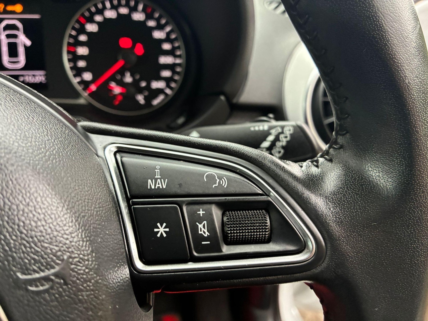 Used Audi A1 2014 for sale - 78205095: Photo 33